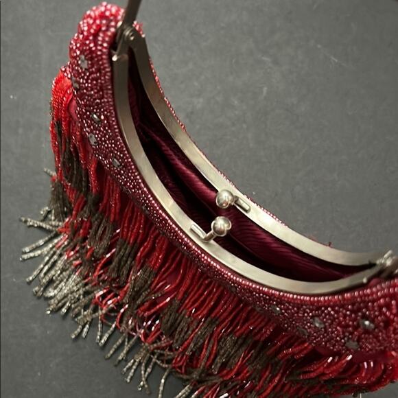 Red and Silver Fringe Handbag With Rhinestones, Metal Handle and Kiss Clasp - Picture 8 of 11